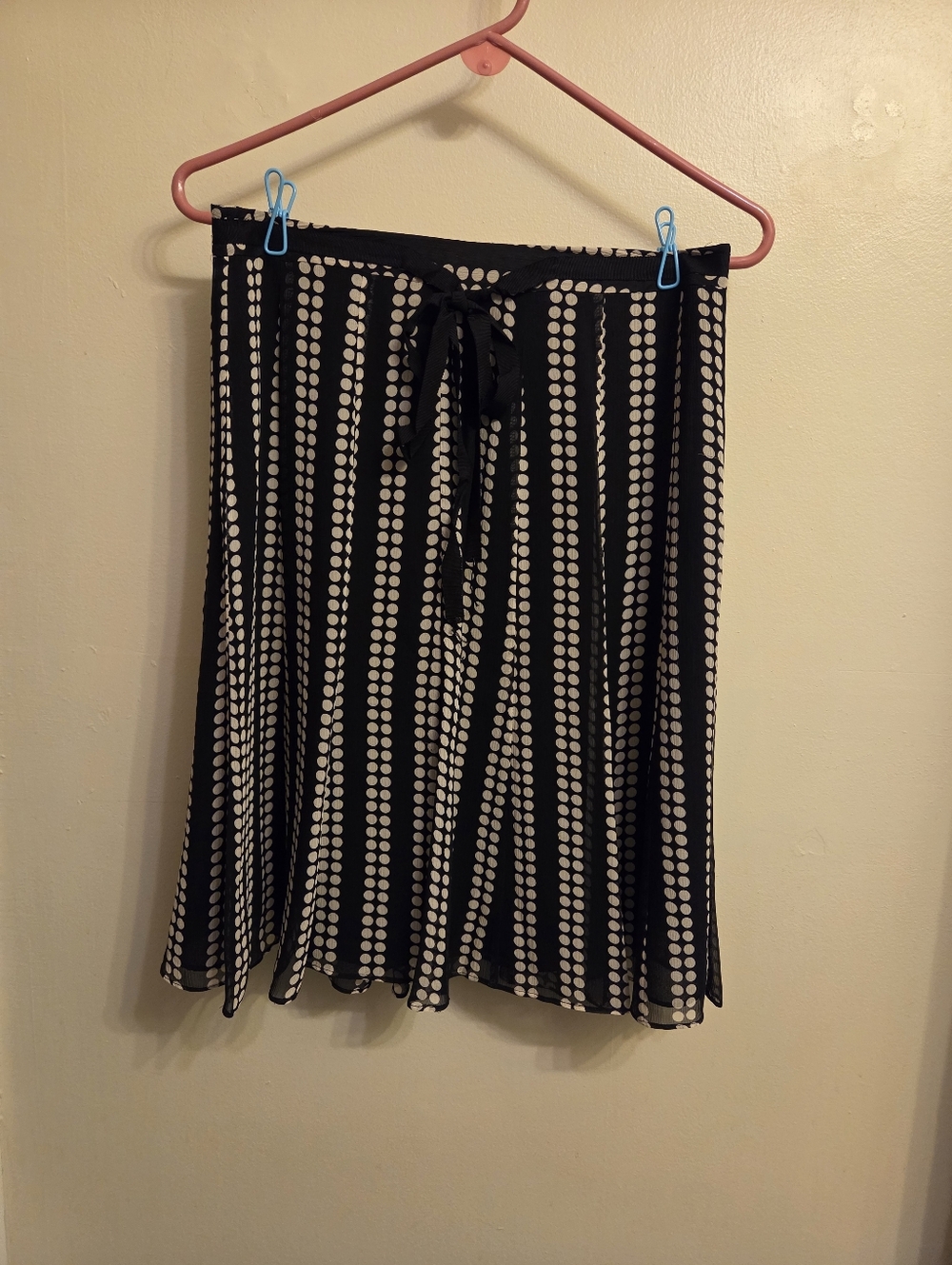 Uniform Petite John Paul Richard Silk Skirt 10P Black Cream Polka Dot Striped